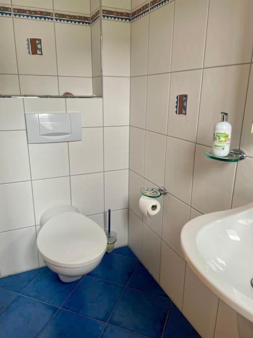 Moderne Ferienwohnung Mit Sonnenbalkon In Fretter Finnentrop Екстериор снимка